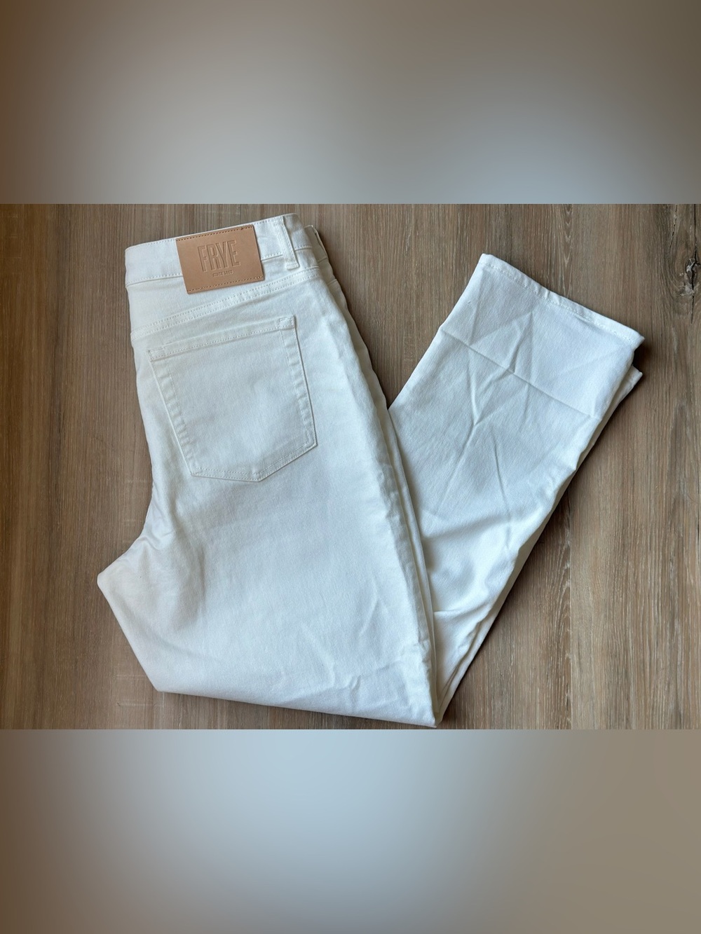 Frye Women's White High Rise Straight Leg Denim Jeans Sz 10/30